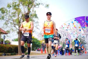 BIB: 42650, 47143
                            <button type="button" onclick="openModal(10039040)" class="btn btn-primary btn-sm float-right btn-popup" data-toggle="modal" data-target=".modal-high-quality">
                        <i class="fas fa-shopping-cart"></i> Add to Cart
                    </button>
                                            <button type="button" onclick="isThisMe(10039040, true)" class="btn btn-success btn-sm float-right btn-popup btn-isme hidden" data-toggle="tooltip" data-placement="bottom" title="นี่คือรูปของคุณใช่ไหม คลิกที่นี่เพื่อเอาเข้าอัลบั้ม">
                        <i class="fas fa-plus"></i> Add to album
                    </button>
                    <button type="button" onclick="isThisMe(10039040, false)" class="btn btn-warning btn-sm float-right btn-popup btn-isnotme hidden">
                        <i class="fas fa-ban"></i> Remove from album
                    </button>